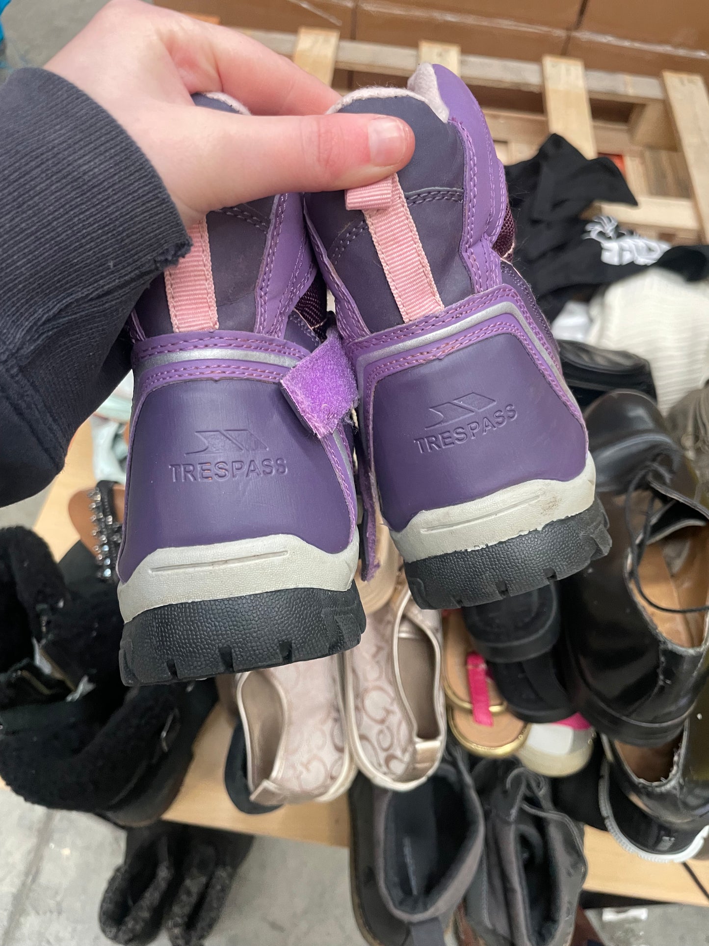 Branded Used Footwear Bundle Ex Cash4 Clothes 15 Pack
