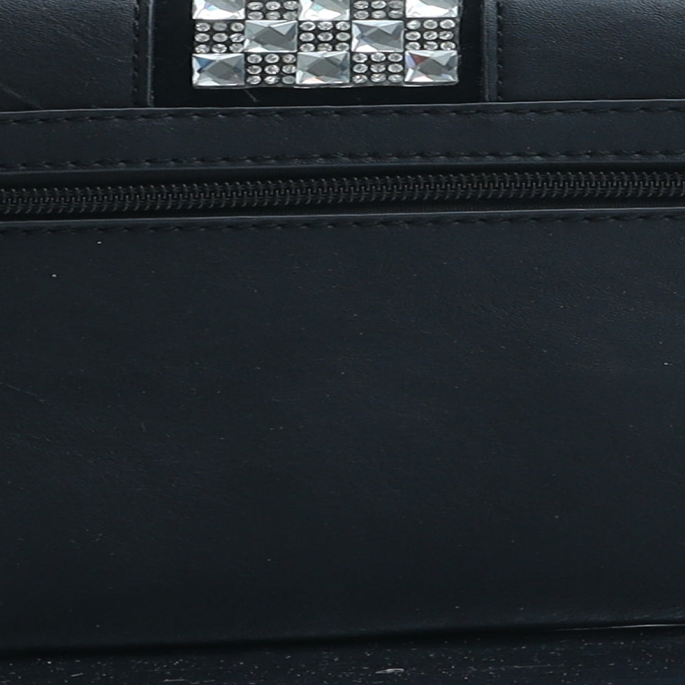 Prewron Womens Black Polyurethane Clutch Size Small