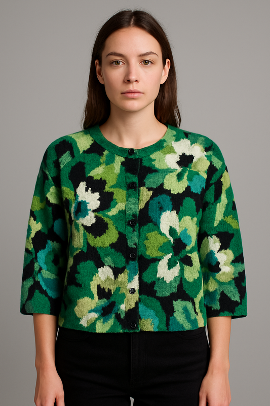 Adrienne Vittadini 5-Pack Wholesale Preloved Womens Jumpers – For Resale