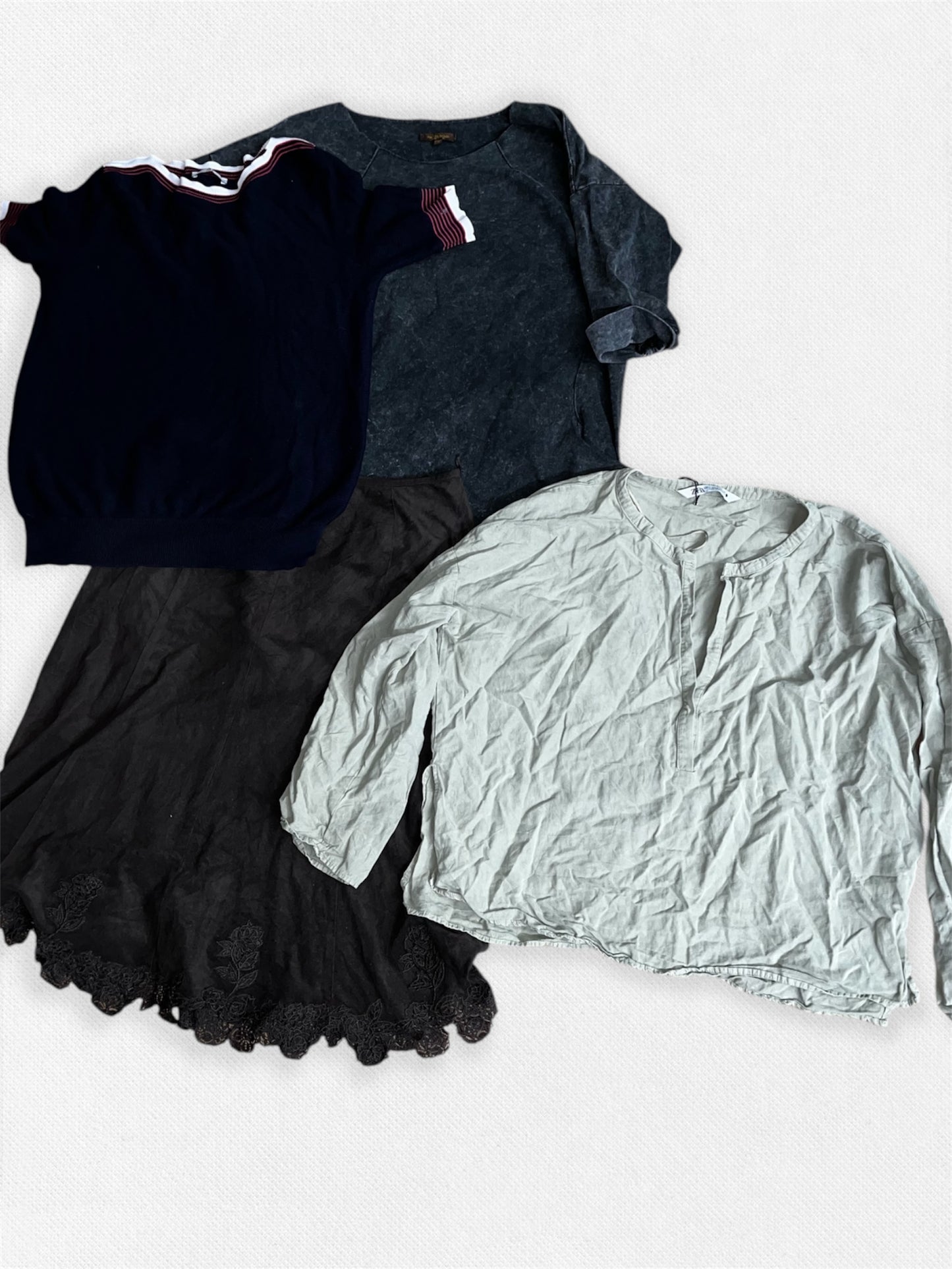 Cash4Clothes Wholesale Liverpool 20 Pack Preloved Clothing For Resale