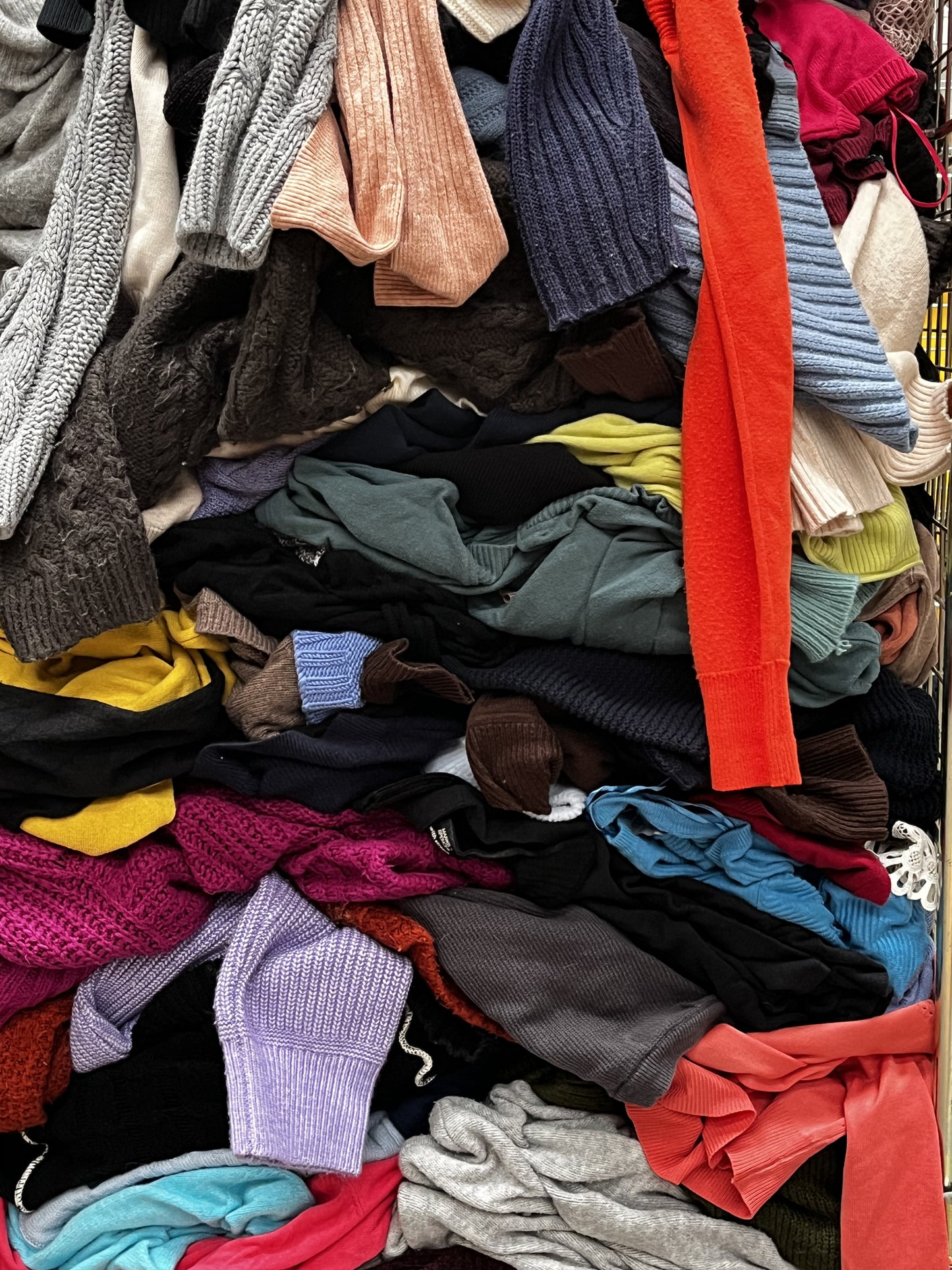 UNSORTED UNTOUCHED - Cash4Clothes Original Jumpers
