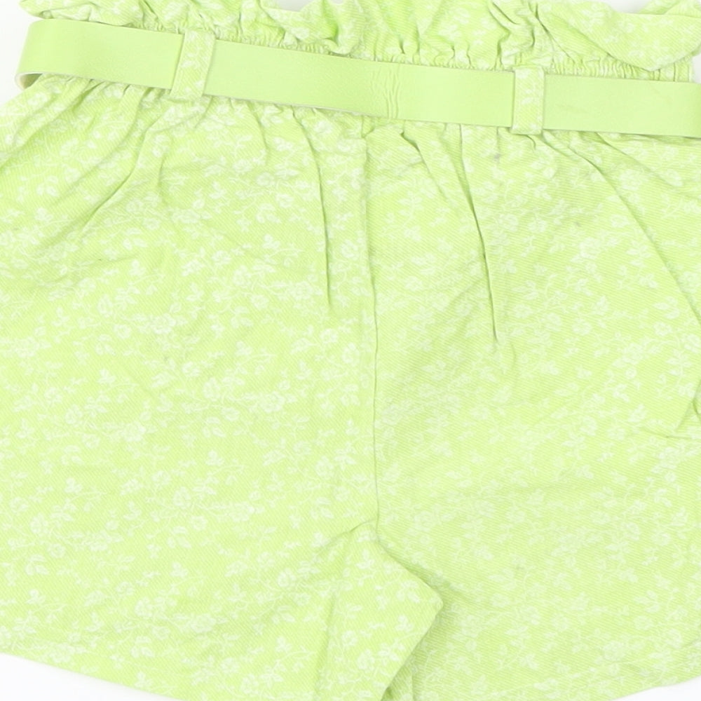 Kloz Girls Green Hot Pants Shorts Size 6 Years