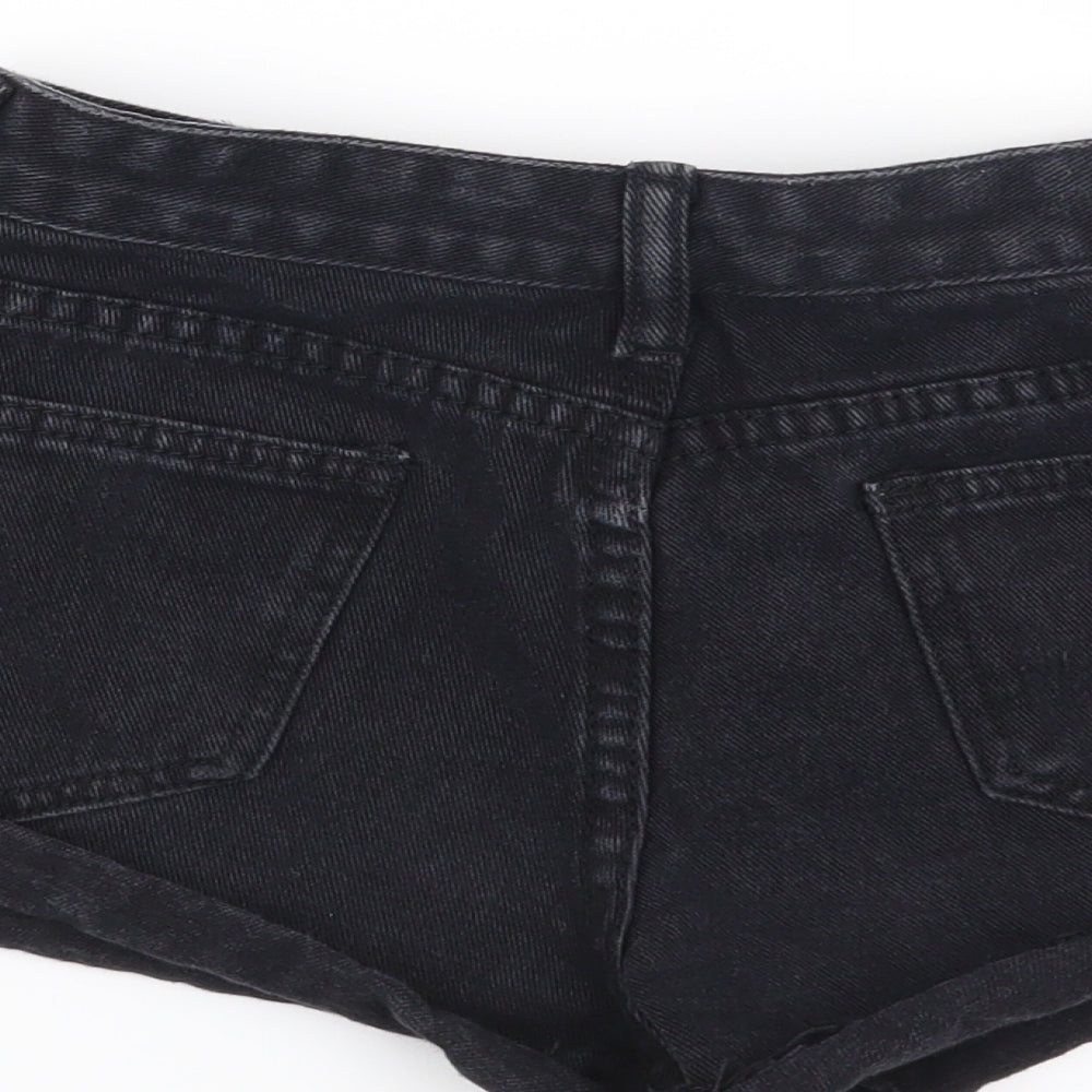 Preworn Womens Black Cut-Off Shorts Size S