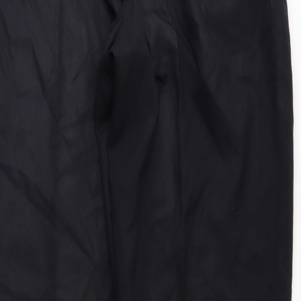 Brand and care label for Debenhams women’s blue trousers, size UK 38, 31-inch leg