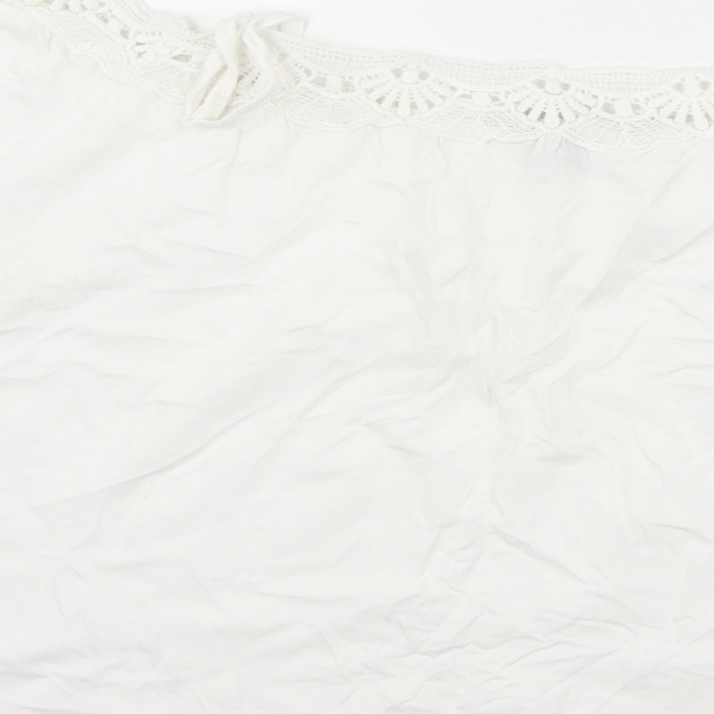 New Look Womens White Basic T-Shirt Size 6 - Cut Out Shoulder