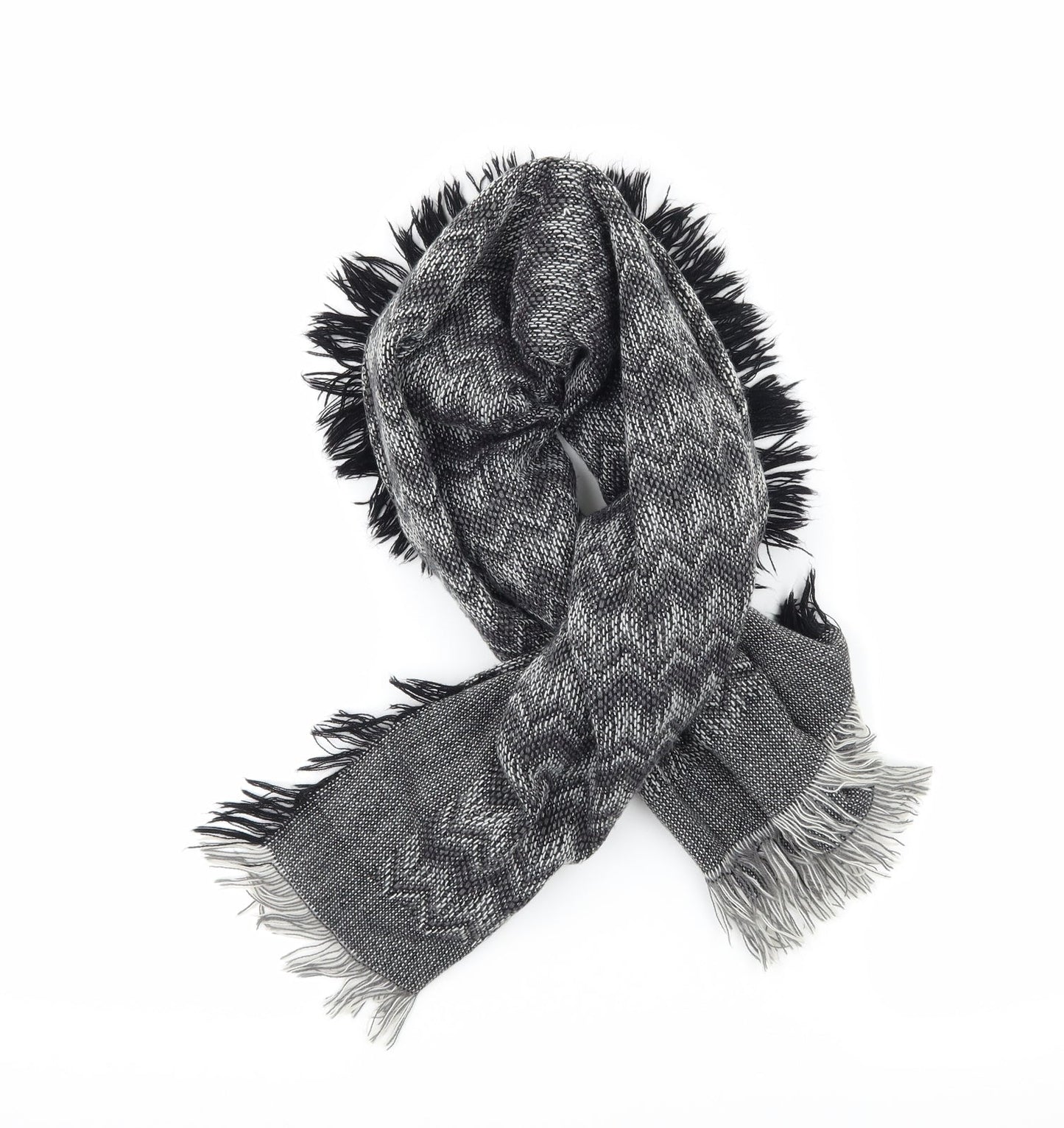 Preworn Womens Grey Striped Knit Scarf