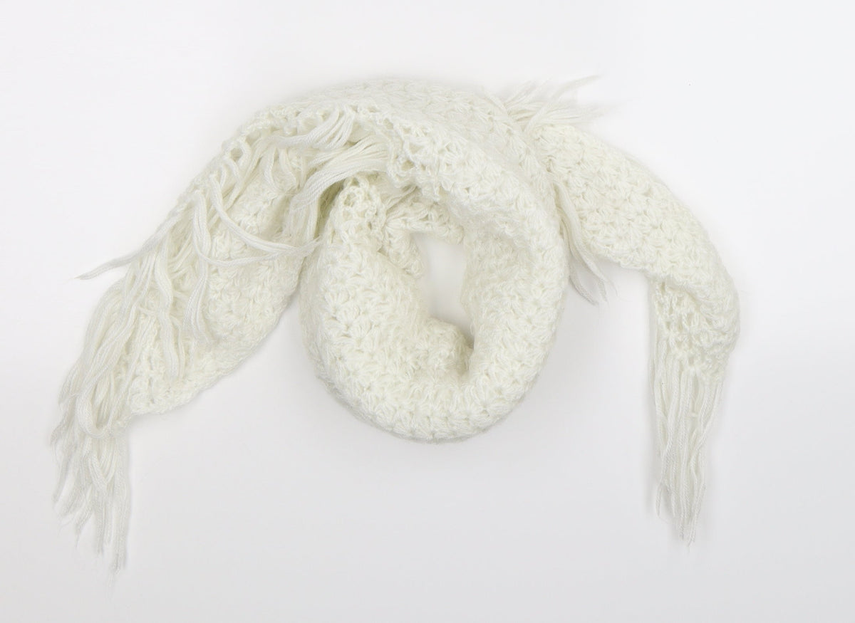 Preworn Womens White Knit Shawl/Wrap
