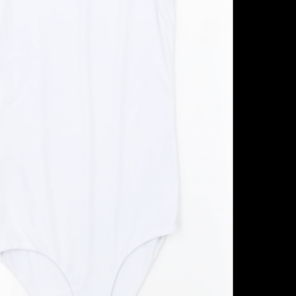 Boohoo Womens White Basic Tank Size 6
