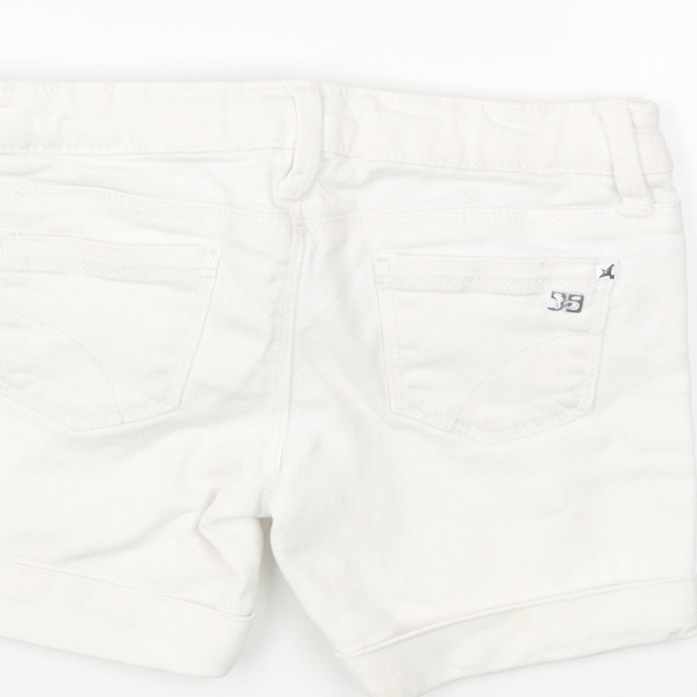 Preworn Girls White Denim Hot Pants Shorts Size 4 Years