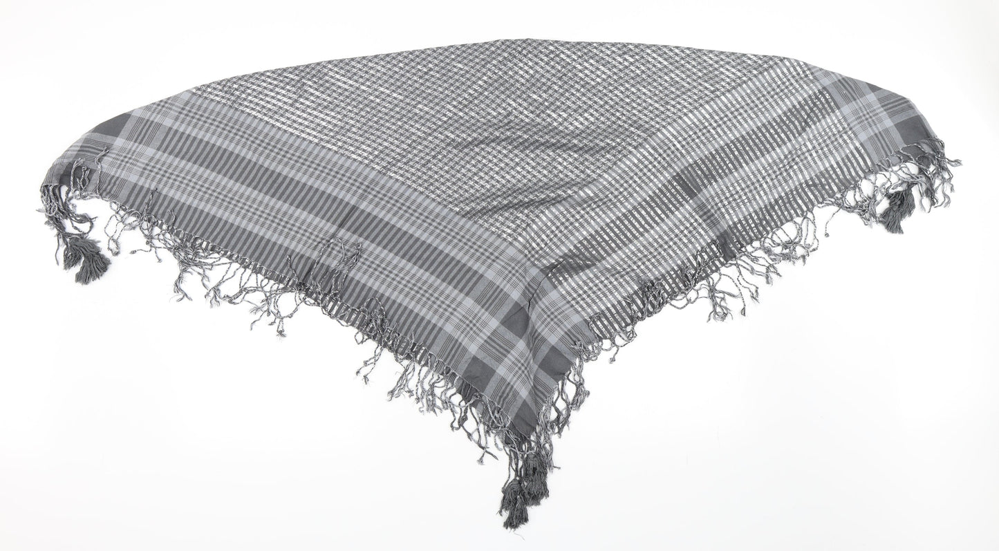Preworn Womens Grey Shawl/Wrap