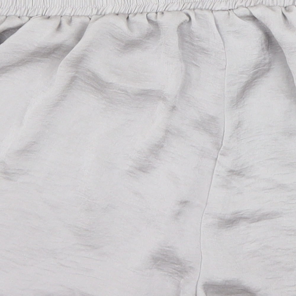 Preworn Womens Grey Hot Pants Shorts Size 8