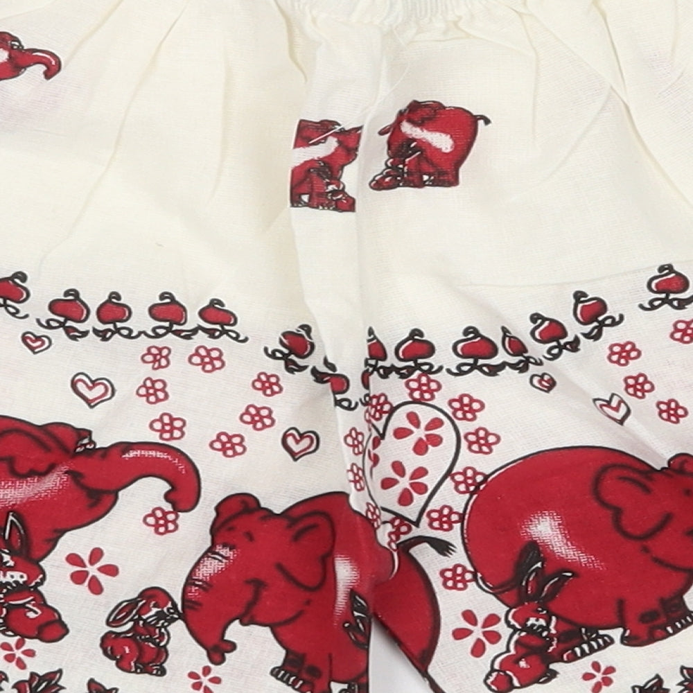 Preworn Boys White Animal Print Cargo Shorts Size 3-4 Years