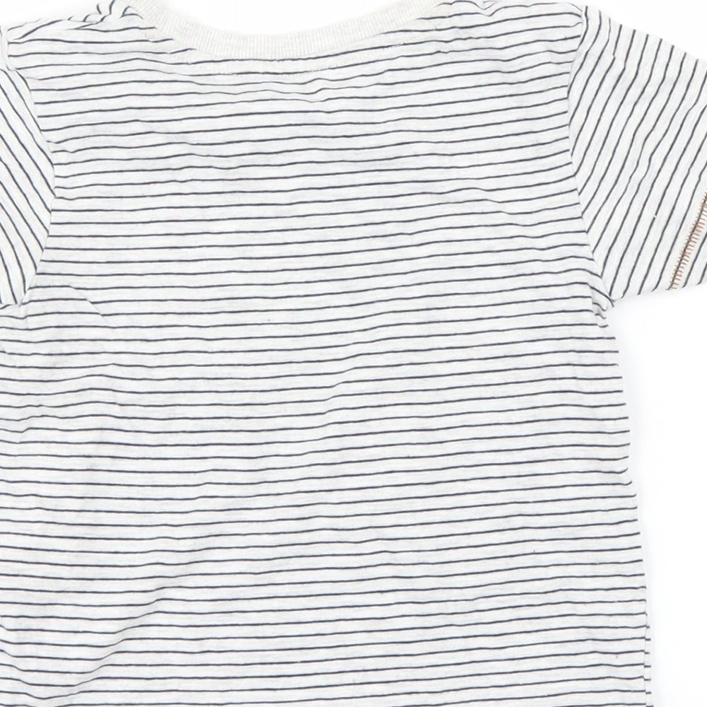 Preworn Boys White Striped Basic T-Shirt Size 2-3 Years
