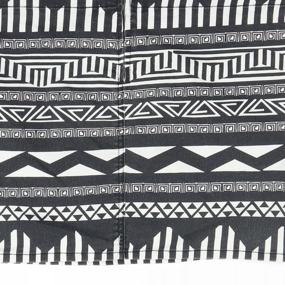 H&M Womens Black Geometric Mini Skirt Size 8