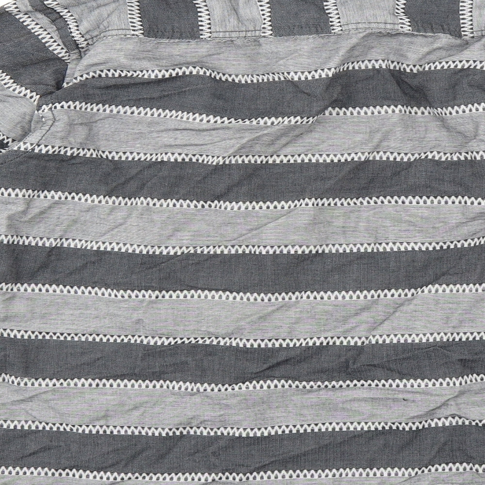 chennis Mens Grey Striped Button-Up Size S