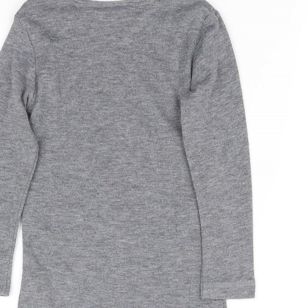 pre worn Grey Basic T-Shirt Size 12 Months