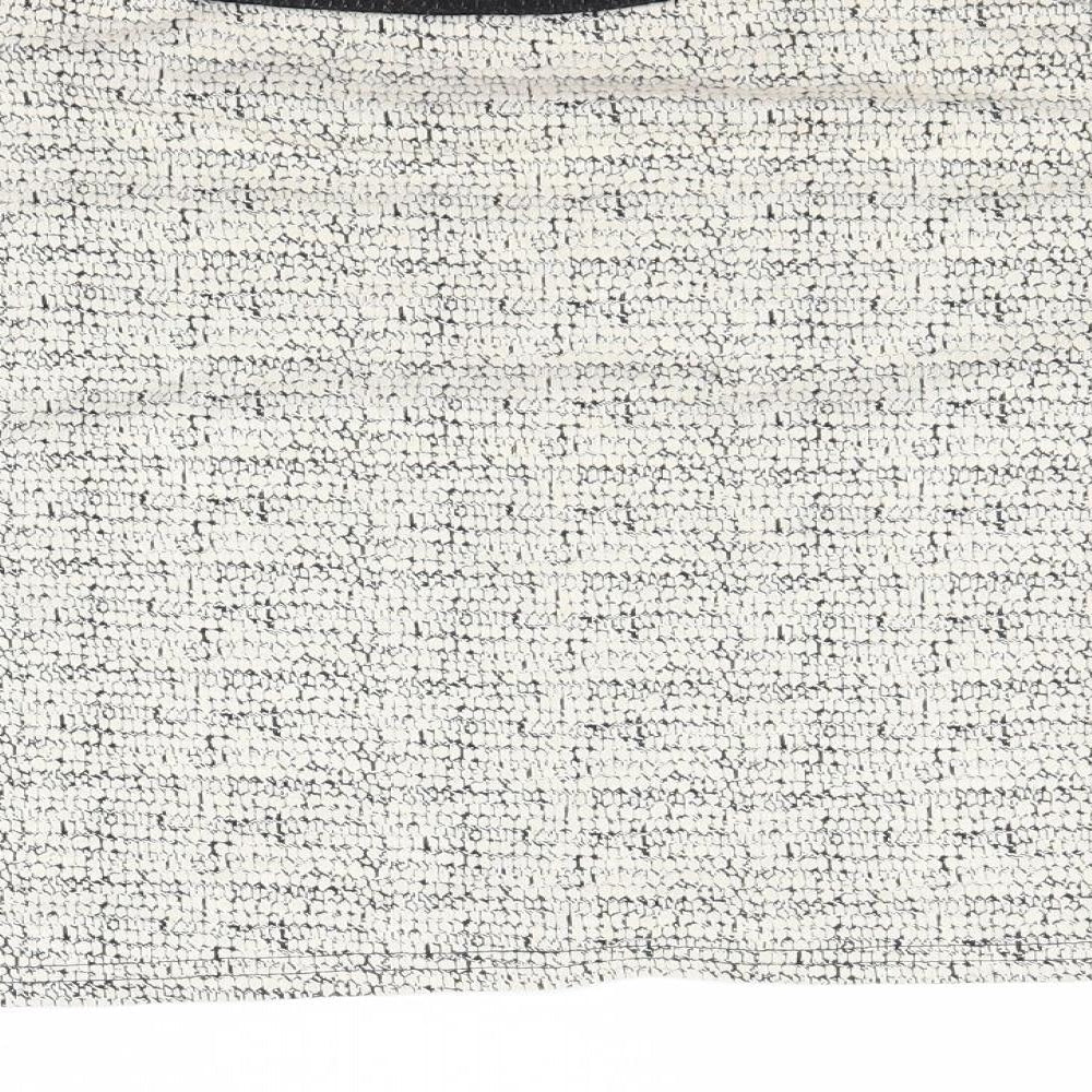 Select Womens Ivory Basic T-Shirt Size 14