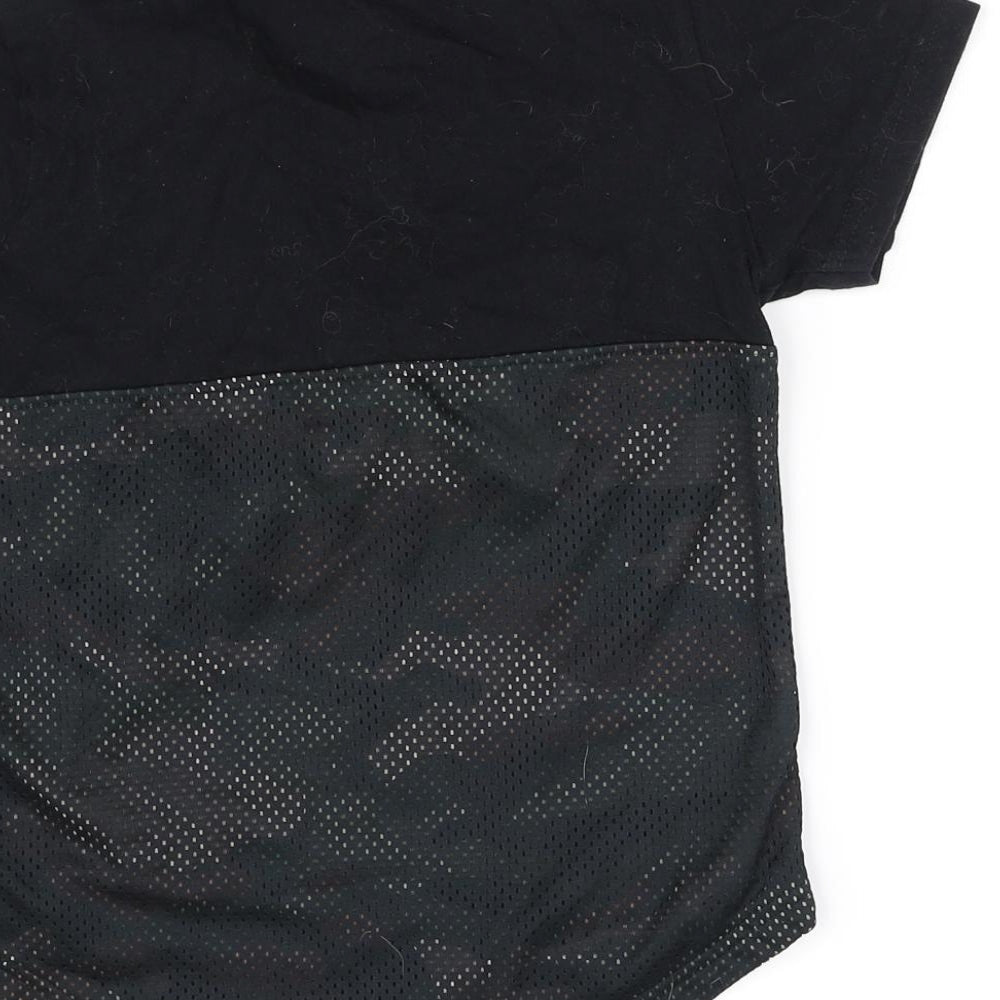 brk lyn Boys Black Basic T-Shirt Size 6-7 Years