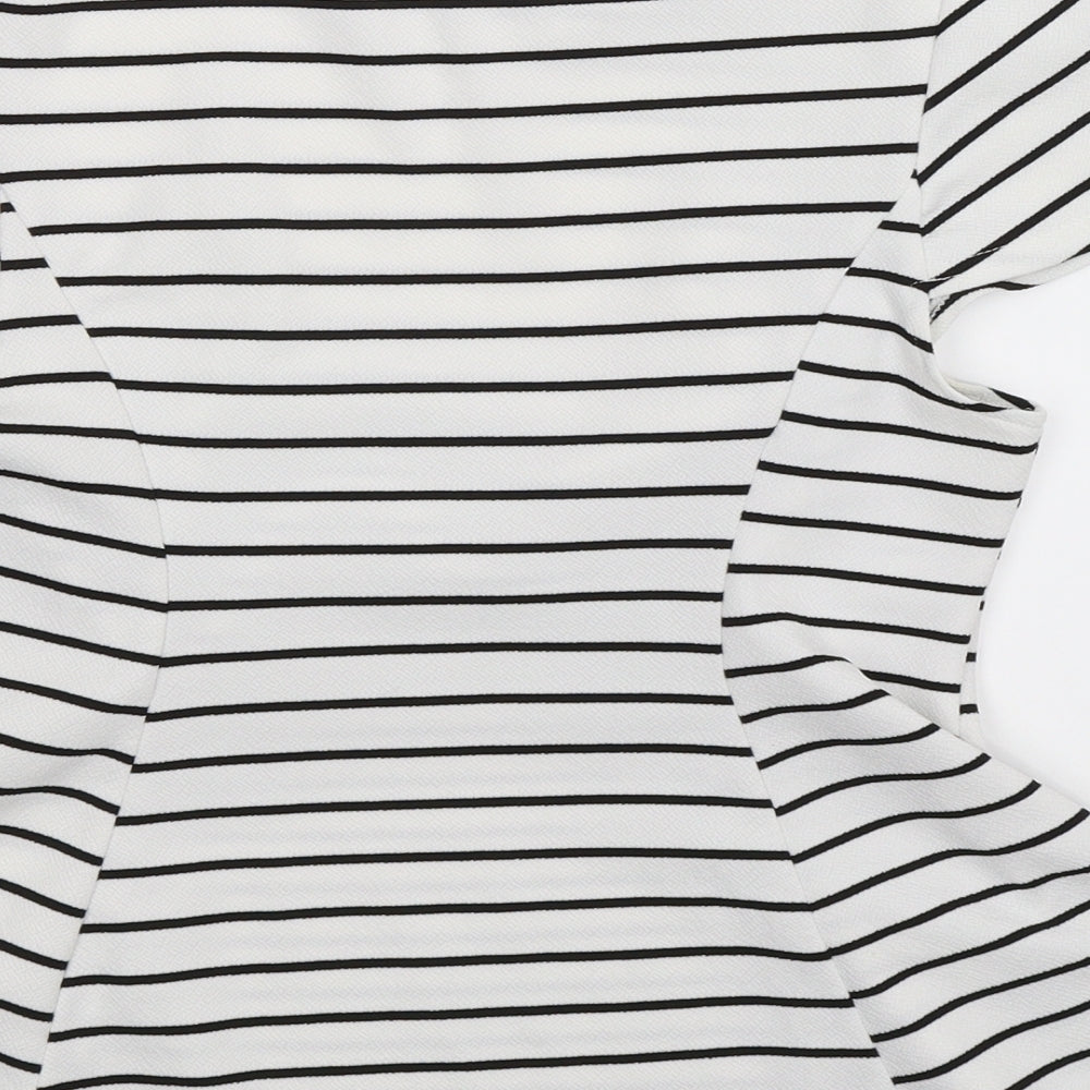 Preworn Womens White Striped Basic T-Shirt Size 10