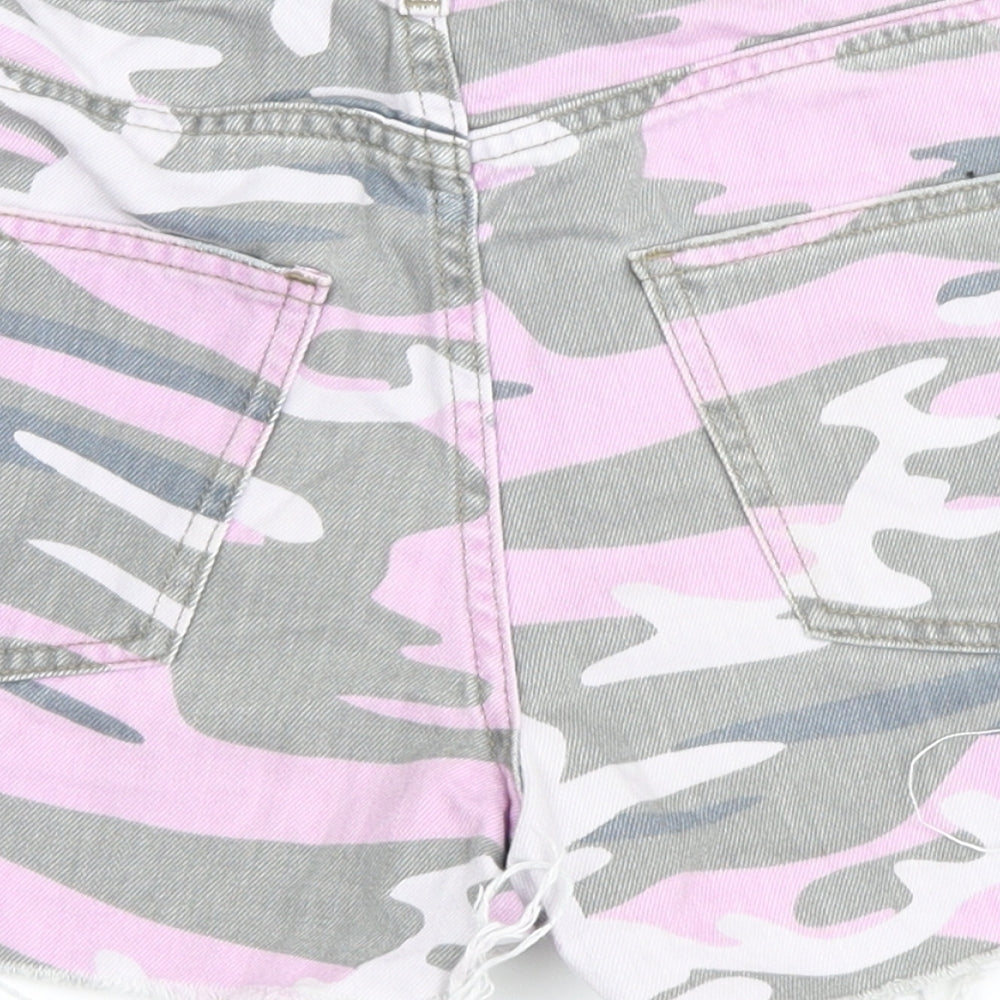 New Look Girls Pink Camouflage Cargo Shorts Size 14 Years