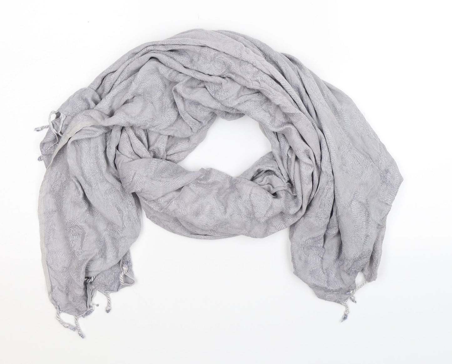 Preworn Womens Grey Knit Scarf