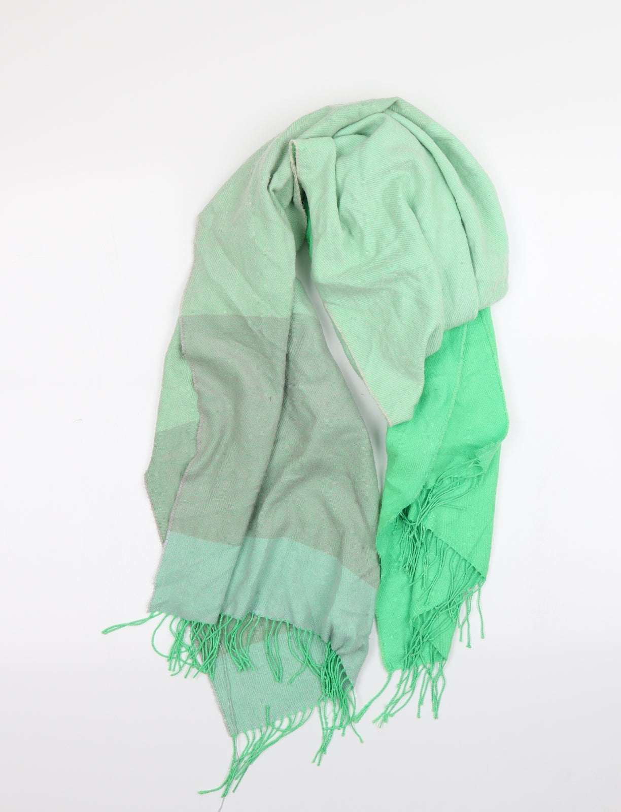 Preworn Womens Green Scarf