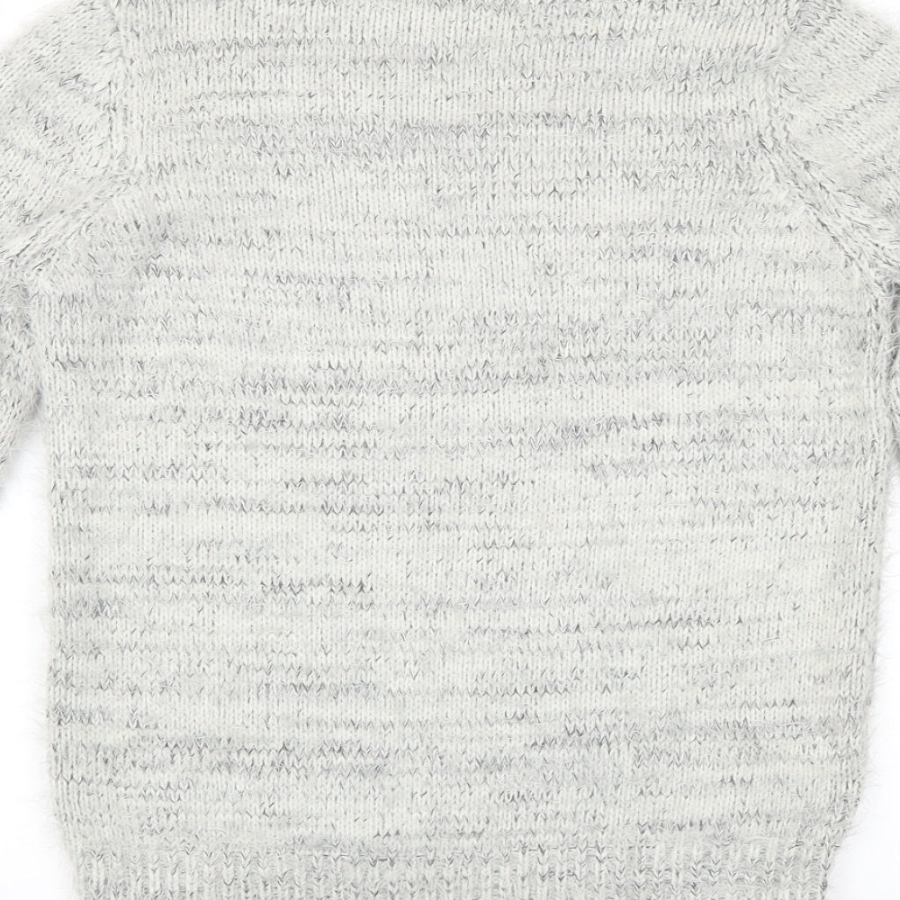 Brand and care label for Forever 21 women’s grey henley jumper, size S