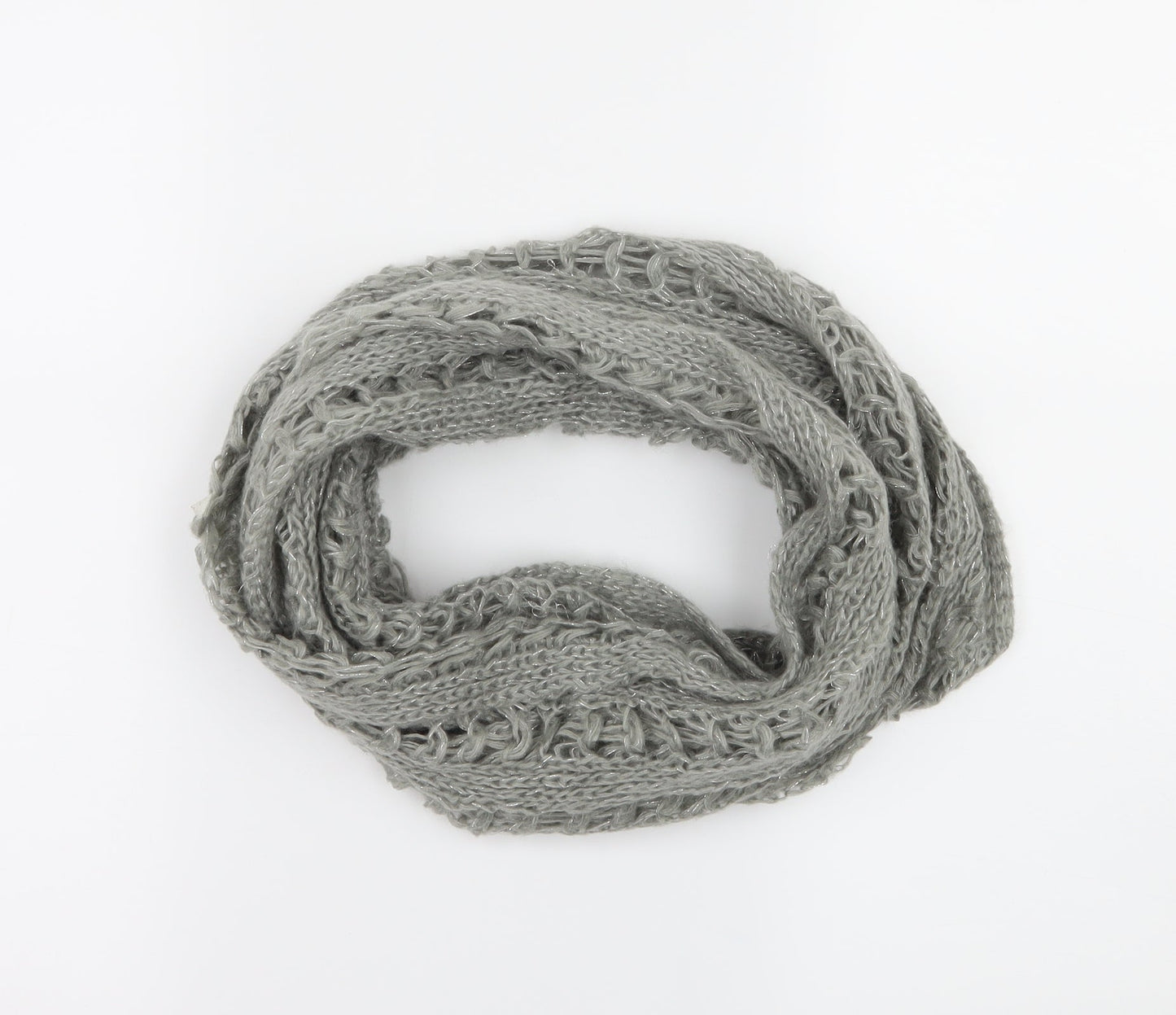 Preworn Womens Grey Knit Scarf