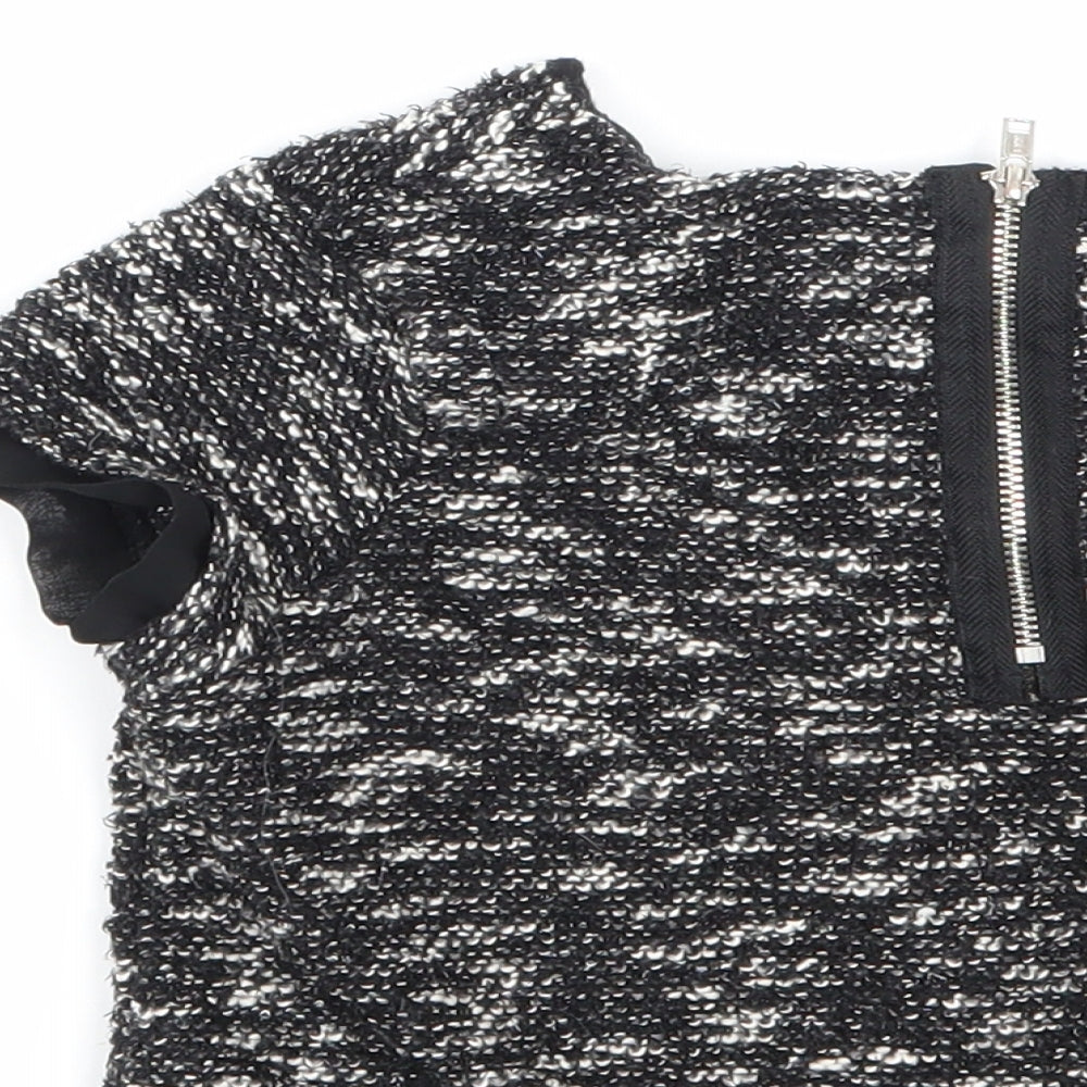 Girlswear Girls Black Colourblock Cropped T-Shirt Size 6 Years