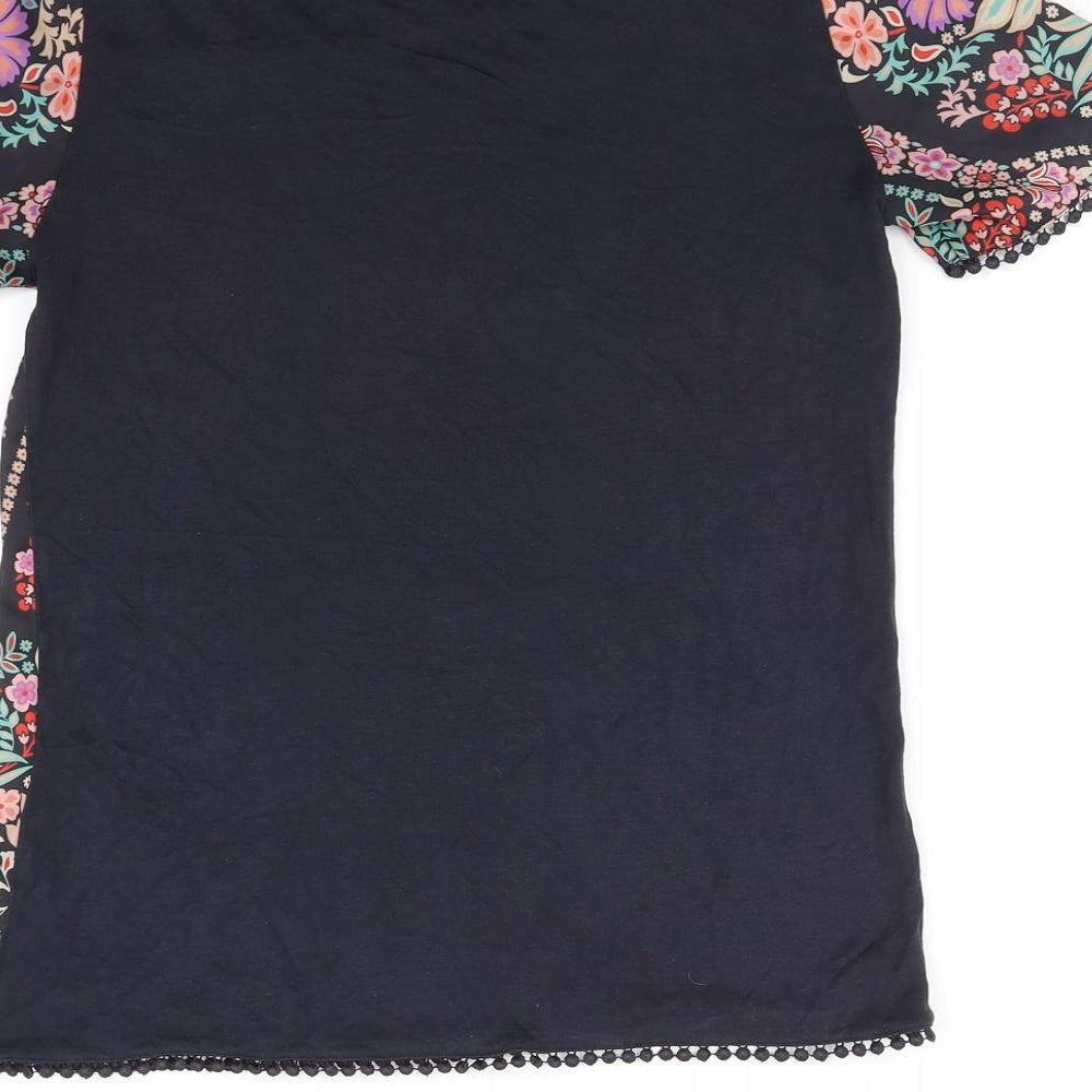 Preworn Womens Black Floral Basic T-Shirt Size 6