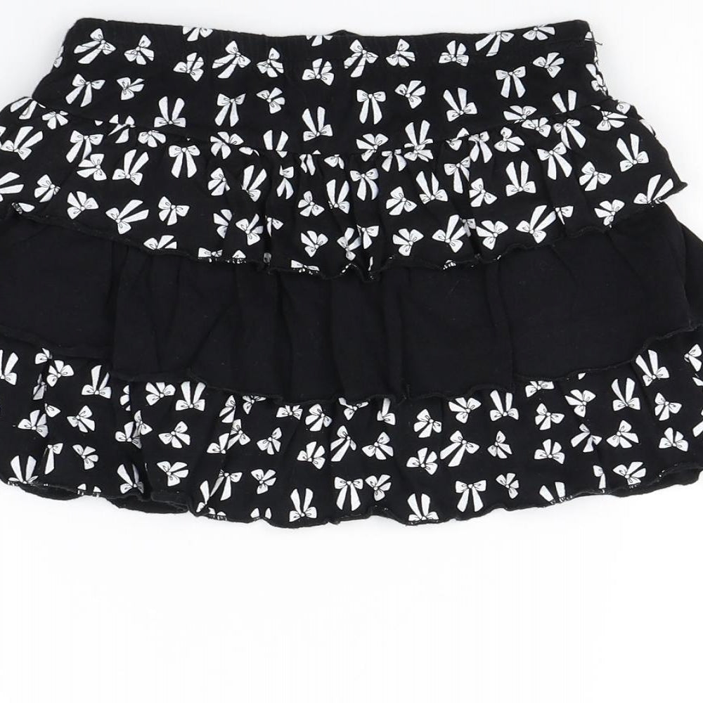 Preworn Girls Black Mini Skirt Size 6 Years