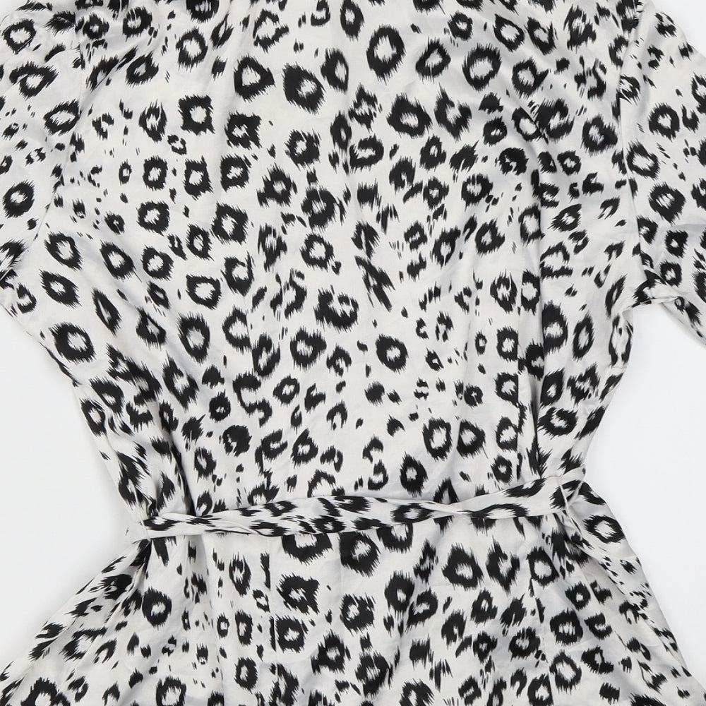 AntiliaFemme Womens White Animal Print Basic Button-Up Size M