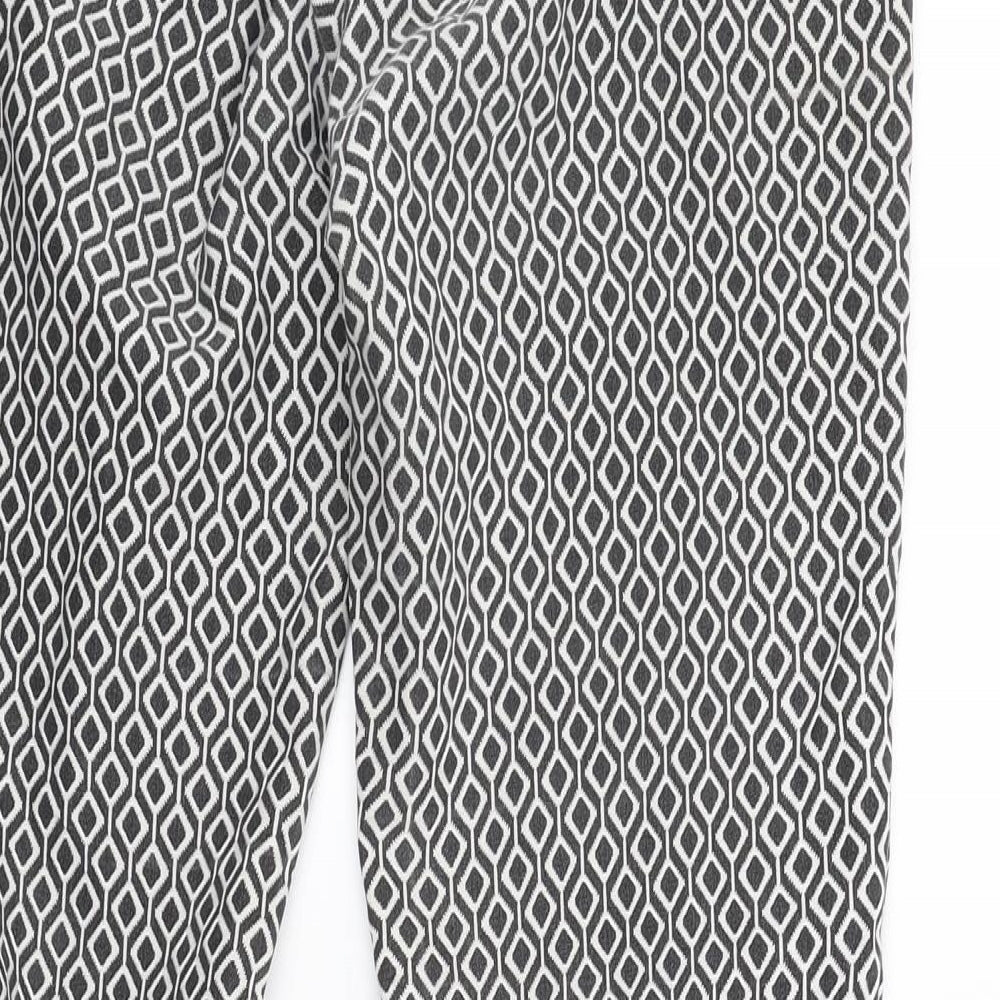 Doti Womens White Argyle/Diamond Trousers Size 8 L26 in