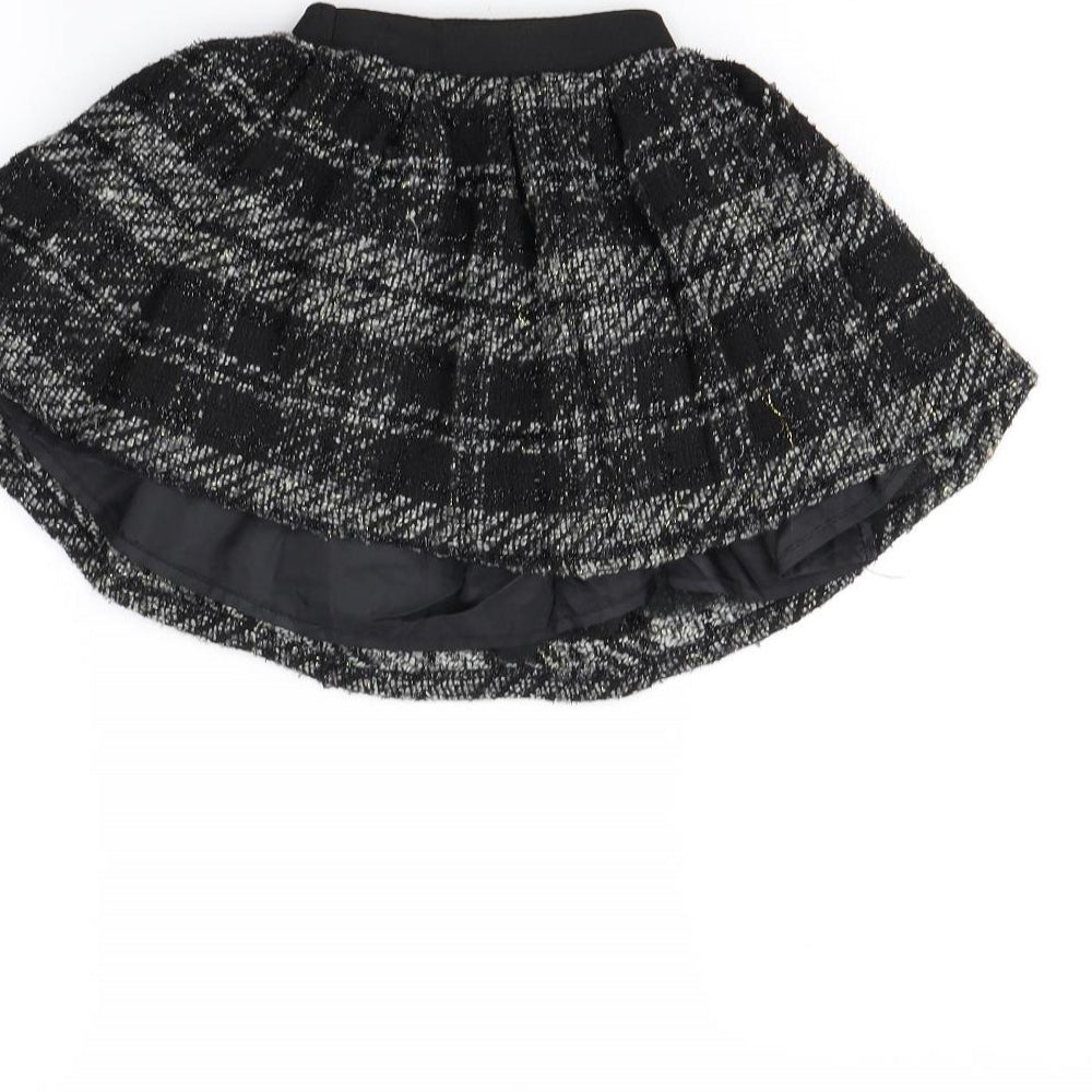 Preworn Girls Black Flare Skirt Size 4 Years