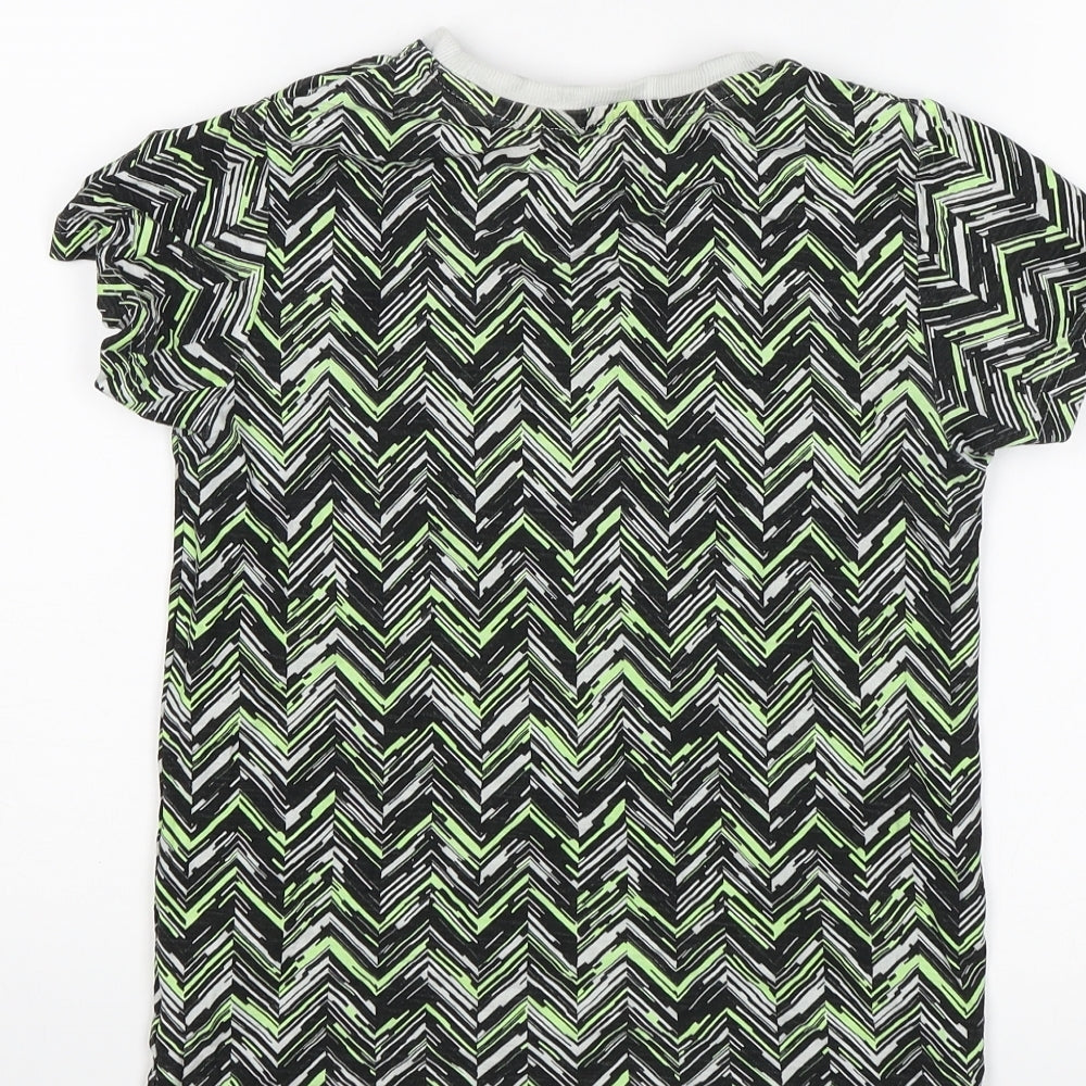 Matlan Boys Green Geometric Basic T-Shirt Size 8 Years