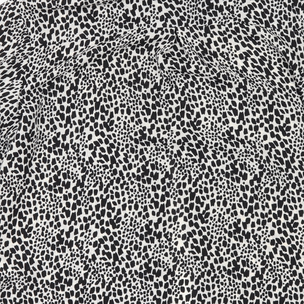 F&F Womens White Animal Print Tunic Button-Up Size 8