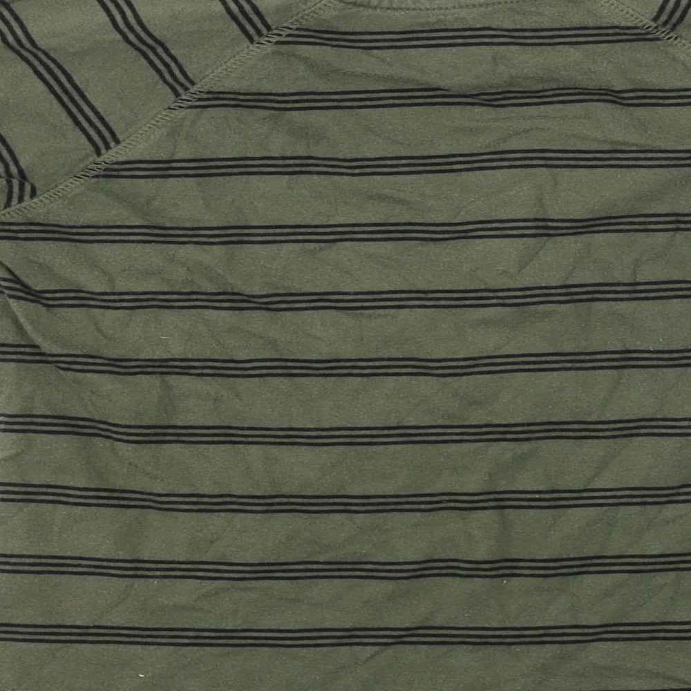 Urban Department Boys Green Basic T-Shirt Size 6 Years