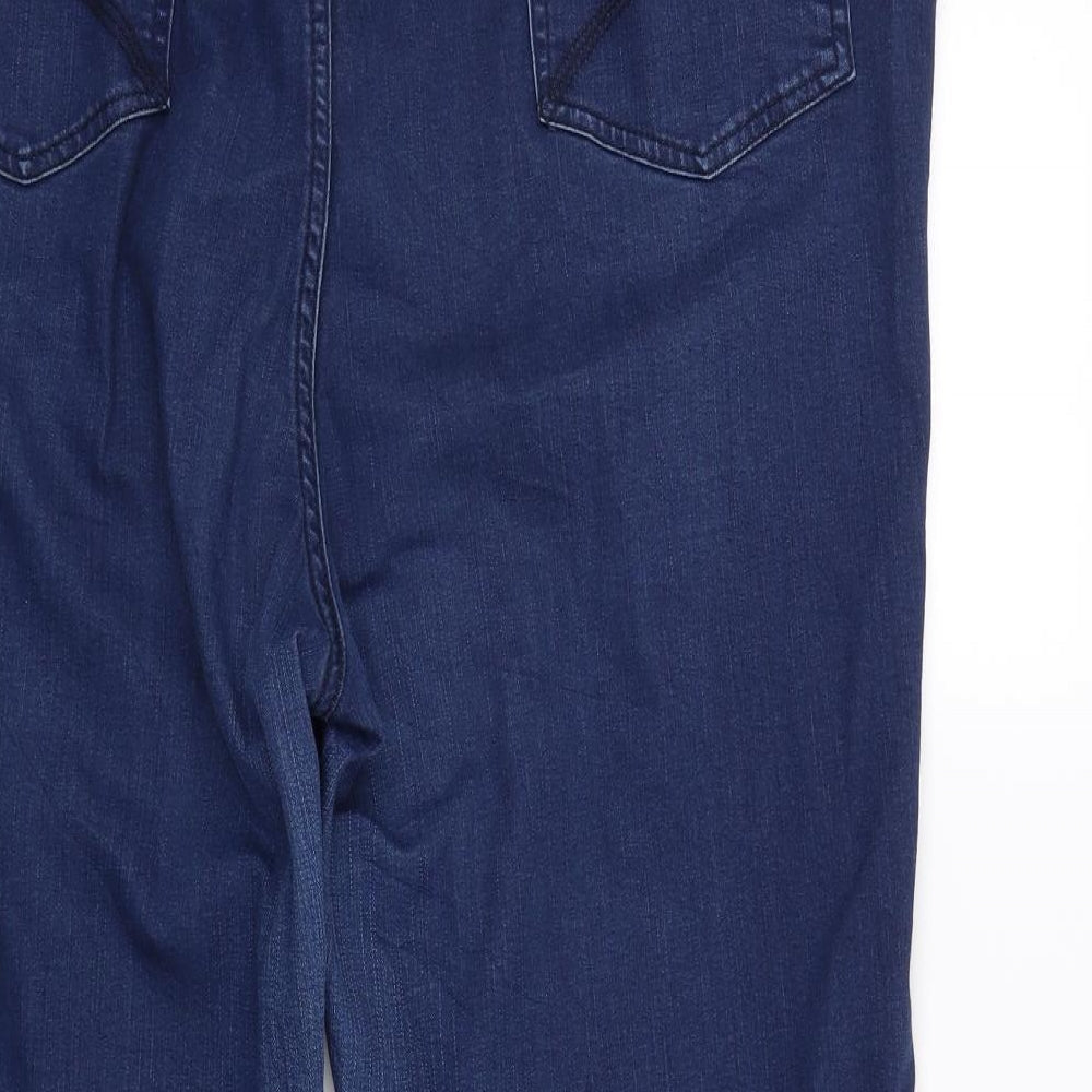 Classics Womens Blue Denim Capri Jeans Size 40 in L23 in