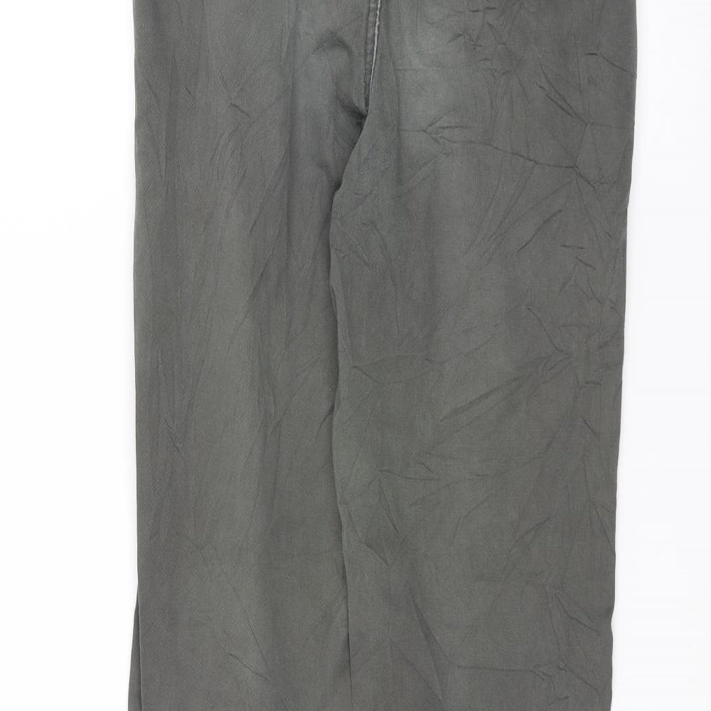 Preworn Womens Green Straight Jeans Size 26 L32 in