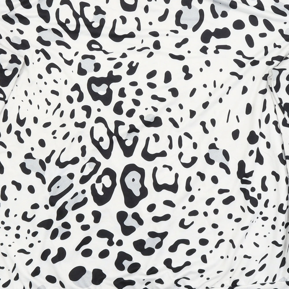 Preworn Womens White Animal Print Basic T-Shirt Size M
