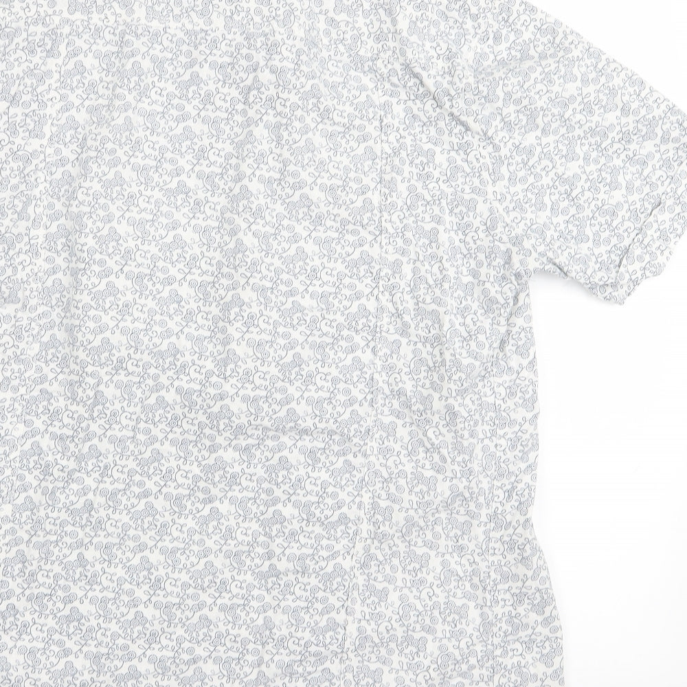 outrage Mens White Floral Button-Up Size 15.5