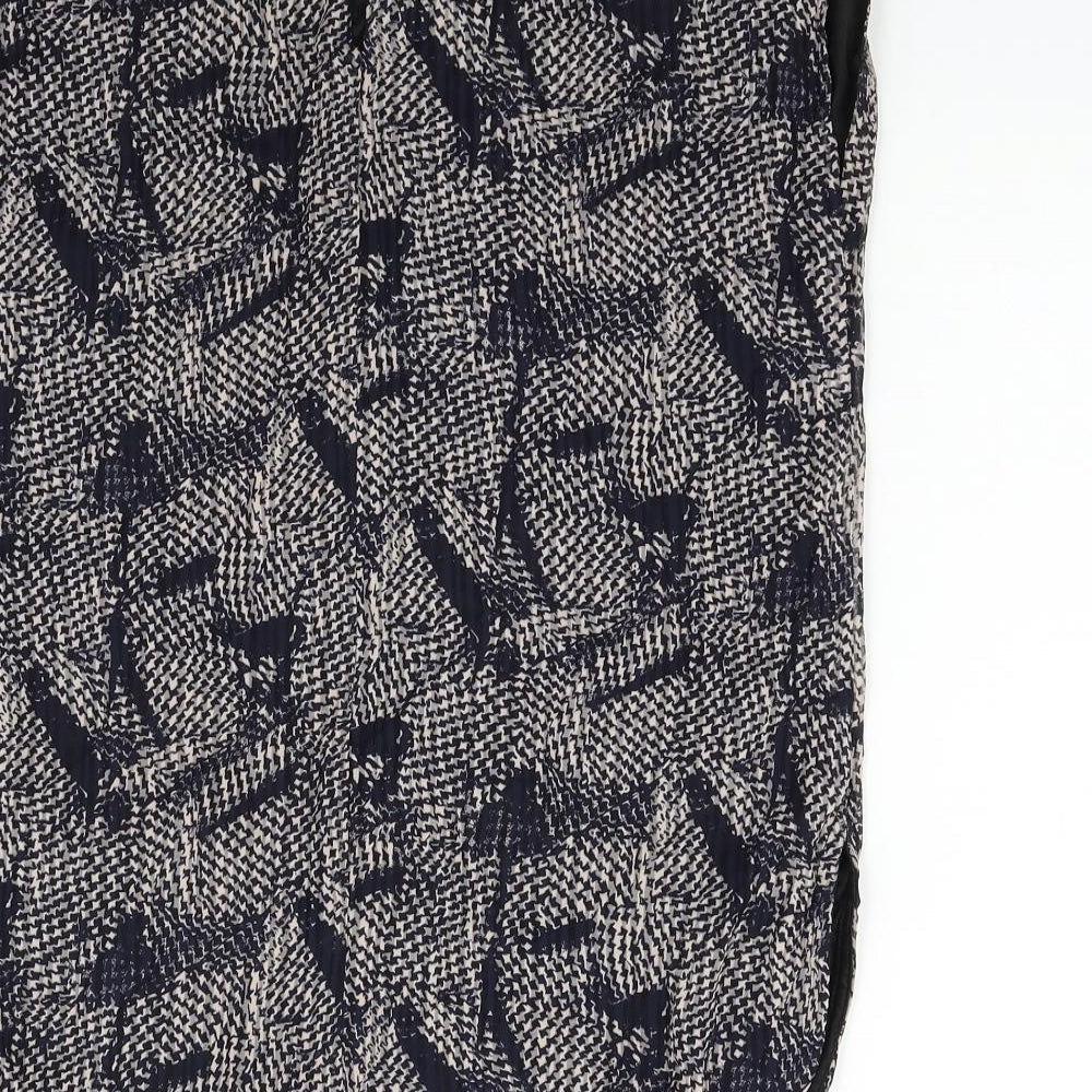 Preworn Womens Black Geometric Basic Blouse Size 36