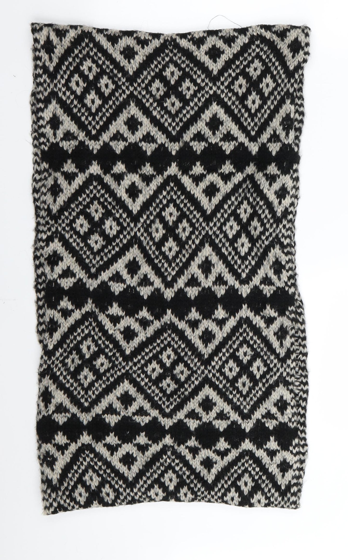 Preworn Unisex Black Argyle/Diamond Scarf