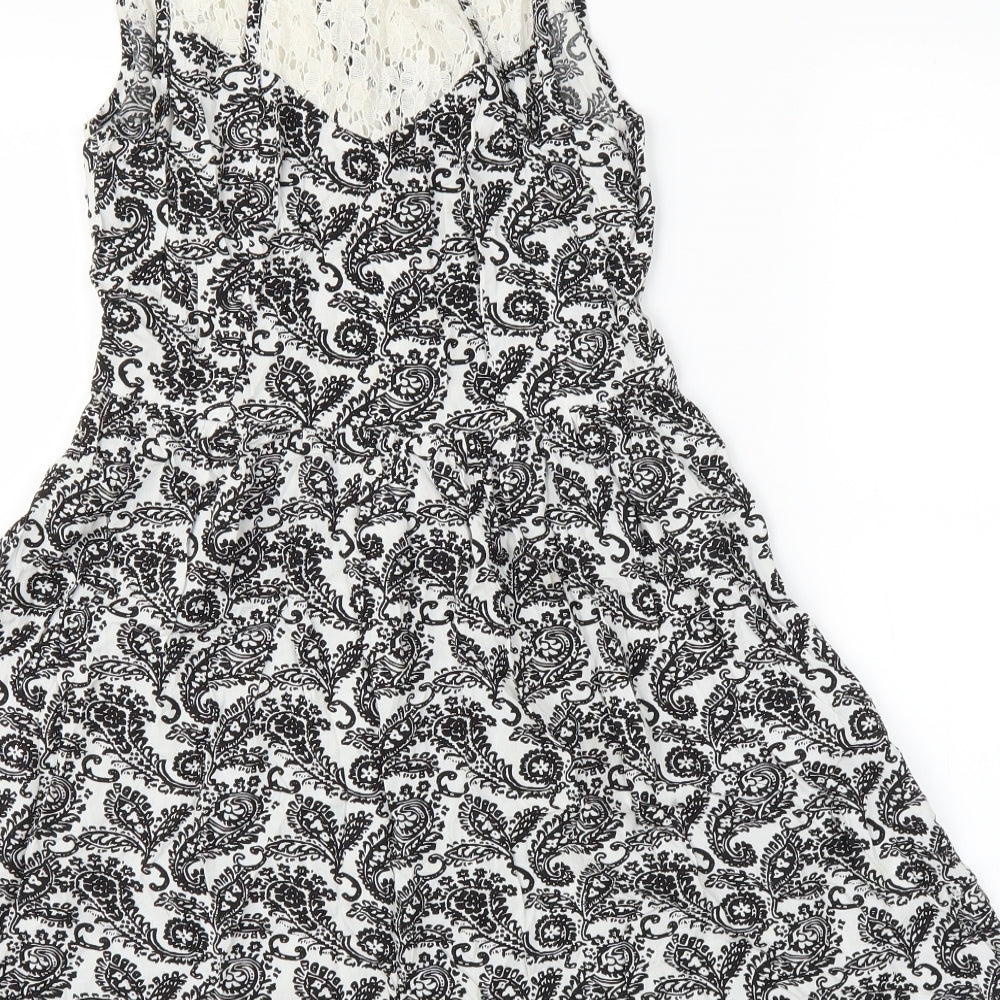 Madam Rage Womens Black Paisley A-Line Size 8