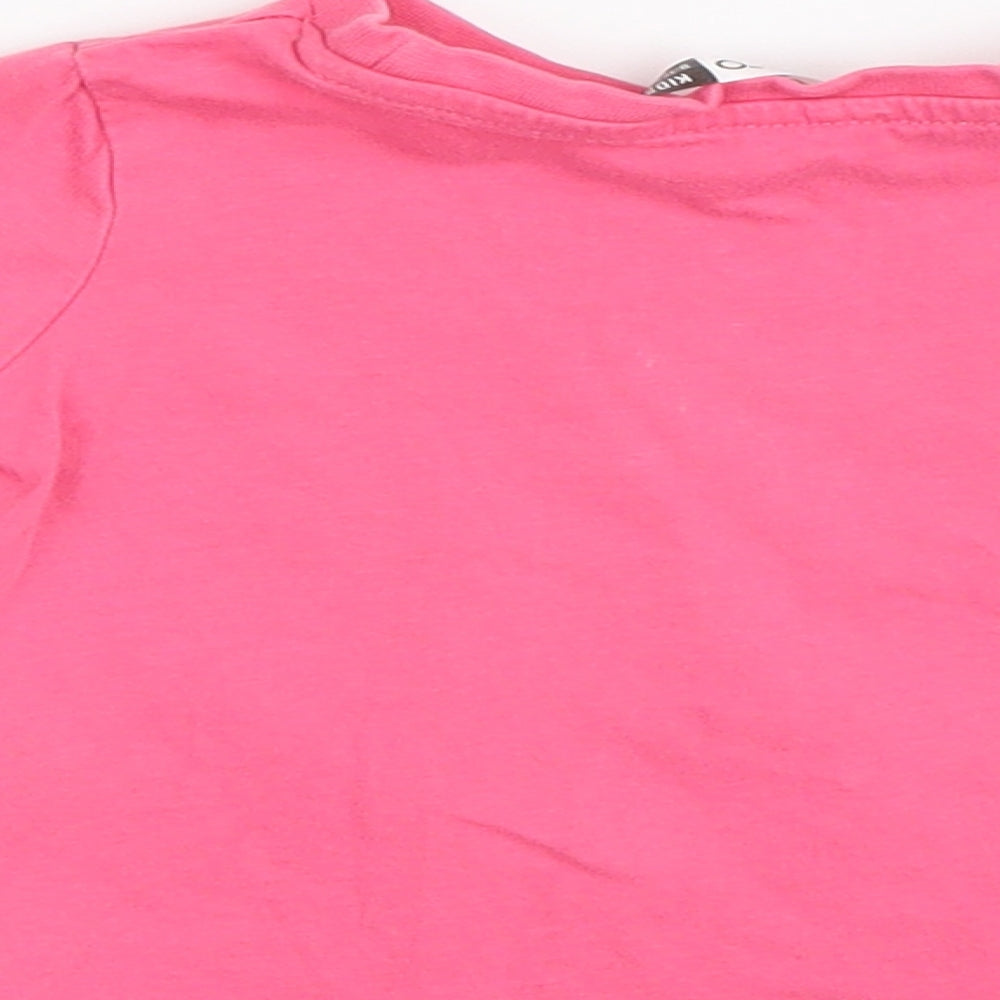Brand and care label for Pep&Co girls’ pink basic t-shirt, size 9-12, months