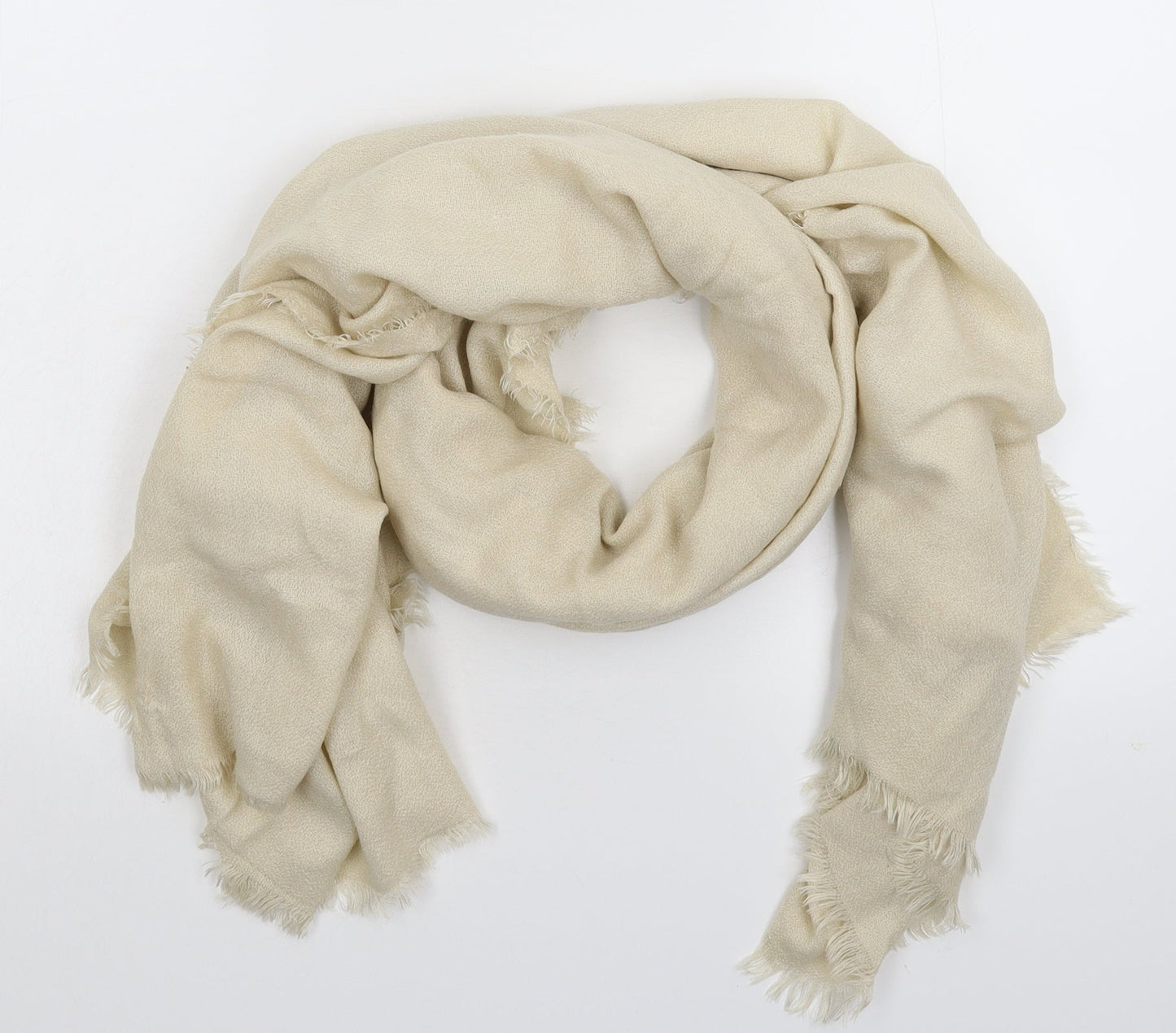 Preworn Womens White Knit Scarf