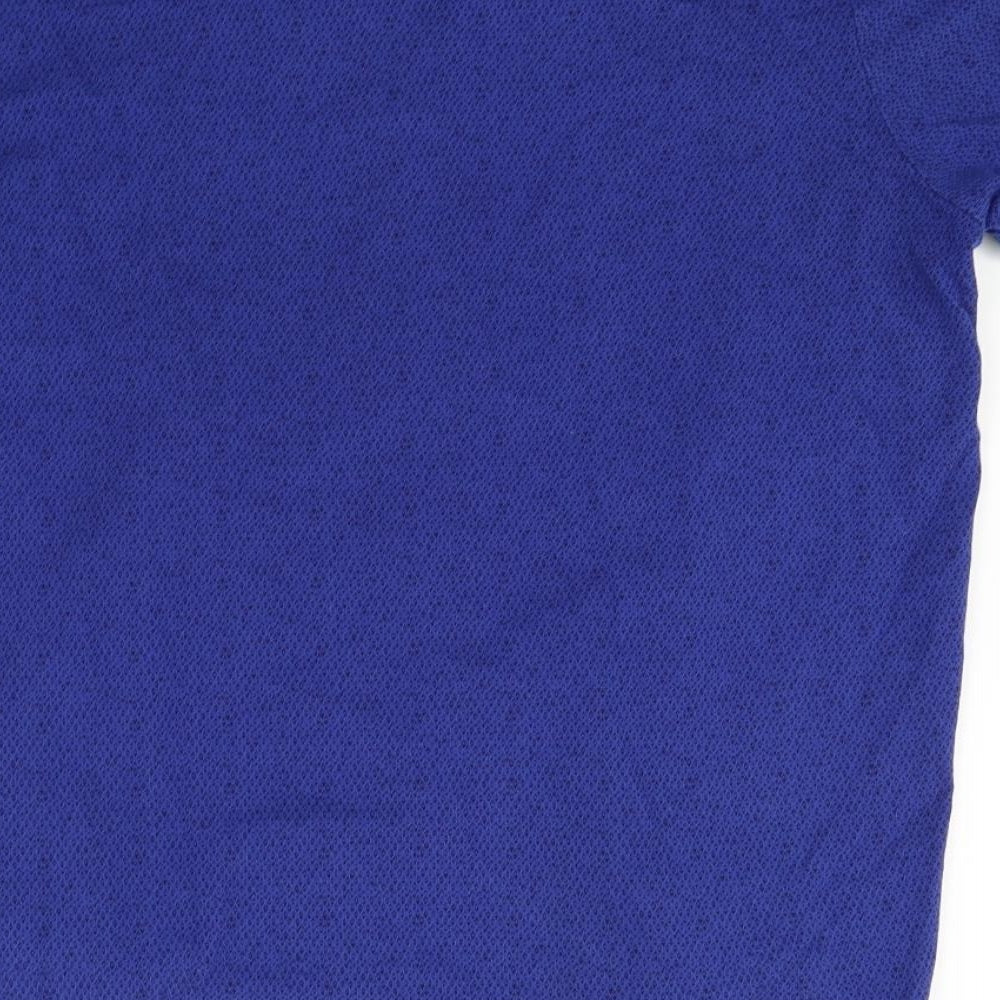 ACW85 Mens Blue Button-Up Size L