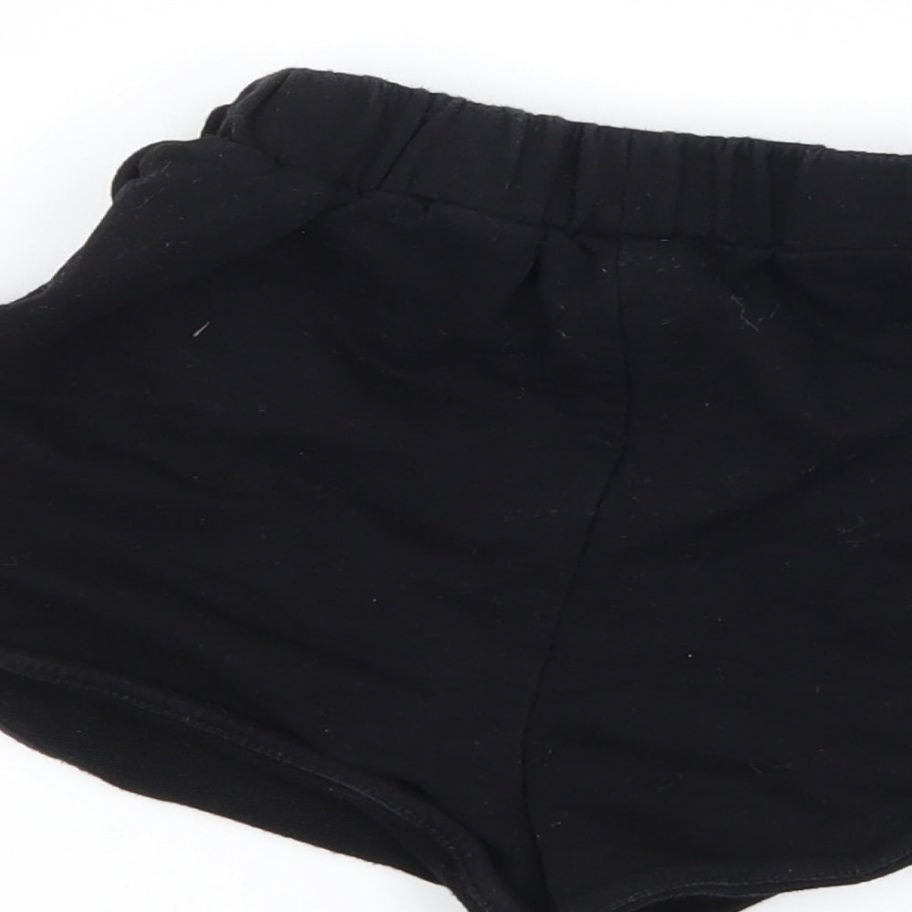 SheIn Girls Black Jersey Sweat Shorts Size 5-6 Years - Butterfly