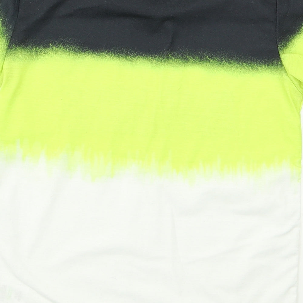 Preworn Boys White Rayon Basic T-Shirt Size 9 Years - AWESOME