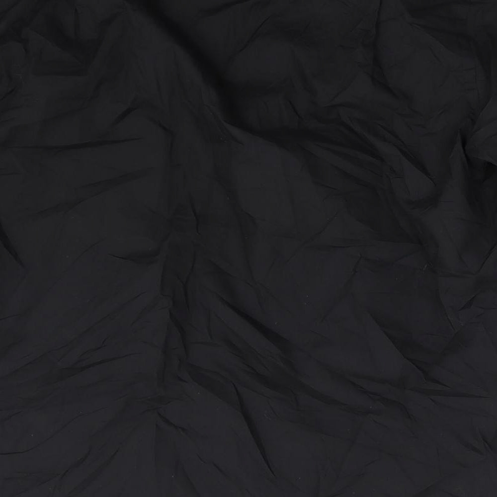 Cedarwood State Mens Black Button-Up One Size
